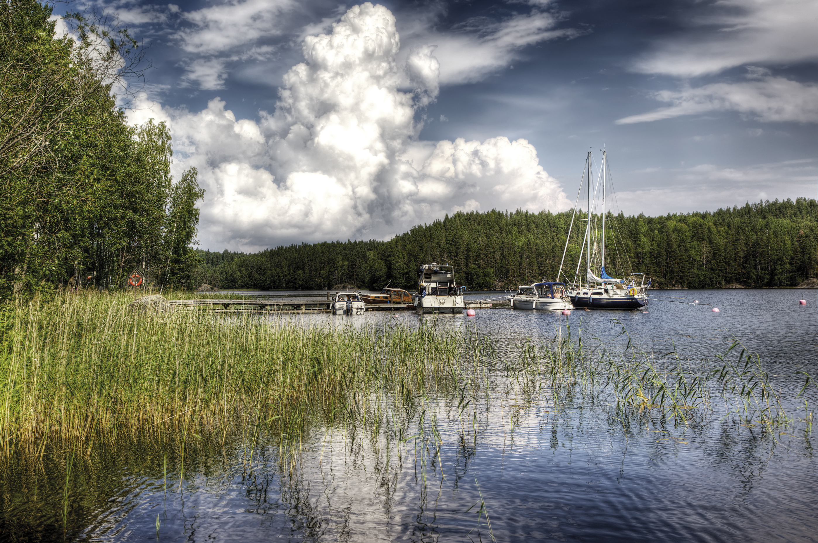 Der Linnansaari-Nationalpark liegt am Saimaa-See. Den besten Zugang hat man von Rantasalmi aus. Ob per Fahrrad oder zu Fuss – der Nationalpark hat zu jeder Jahreszeit seine ganz besonderen Reize